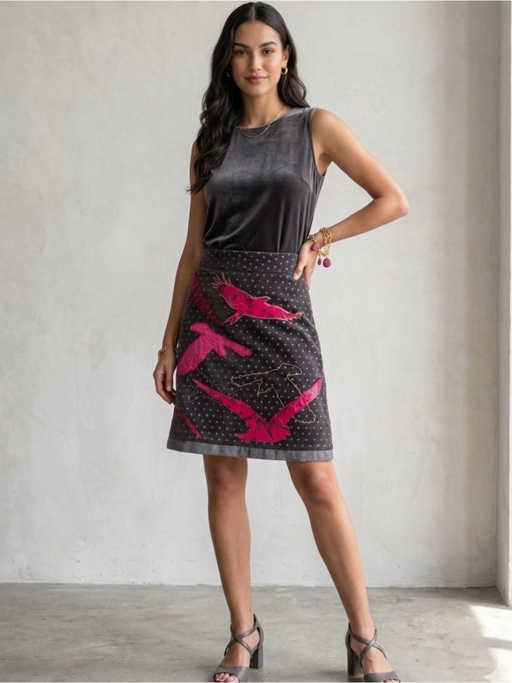 Anthropologie White Stuff Grey Velvet Pink Bird Appliqué Whimsical Midi Skirt 10